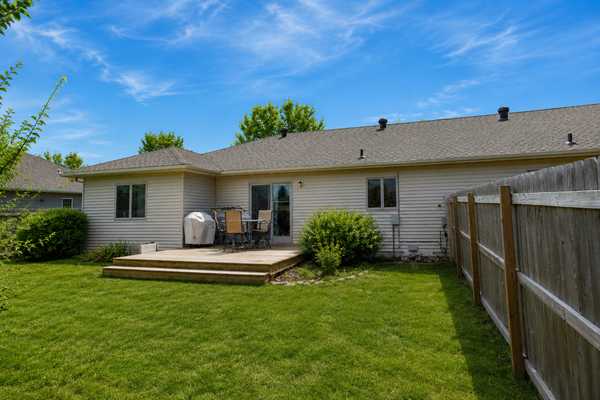 1002 9th AVE SE, Barnesville, MN 56514