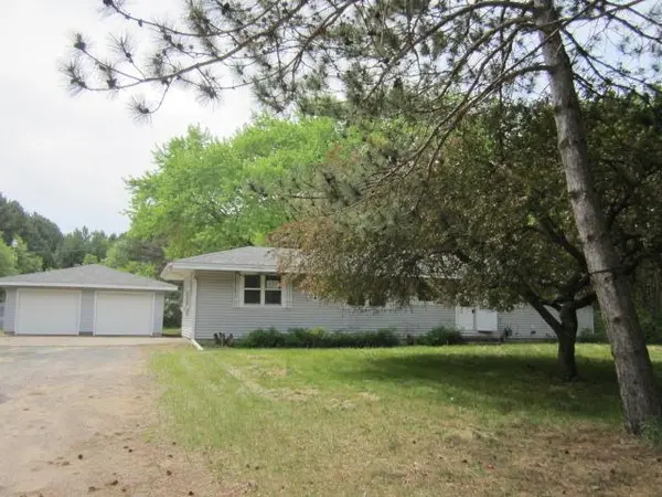 1064 273rd AVE NE, Isanti, MN 55040