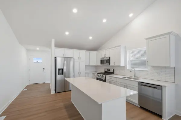 7461 Lotus LN, Lino Lakes, MN 55038