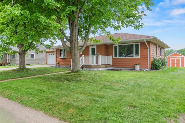 317 Emherst ST, Winona, MN 55987