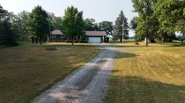 19779 Iris RD, Royalton, MN 56373