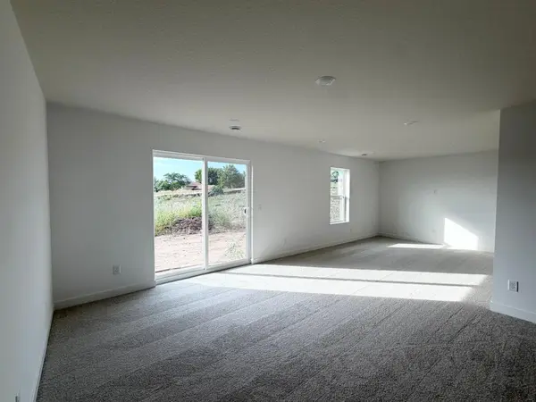 1817 Lincoln AVE, Saint Paul Park, MN 55016