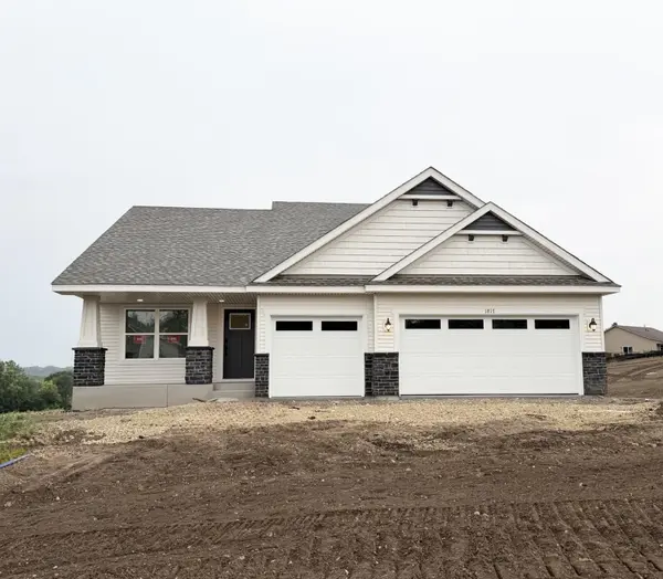 1817 Lincoln AVE, Saint Paul Park, MN 55016