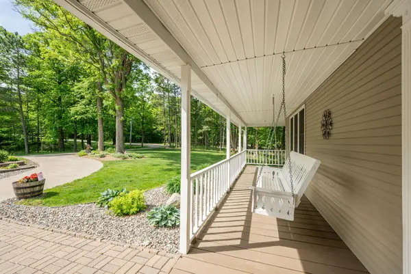 23259 Lampi RD, Cohasset, MN 55721