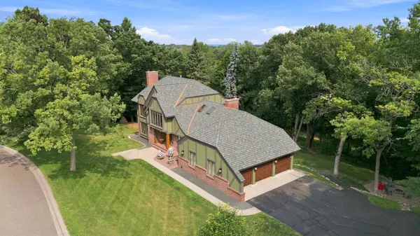 8493 133rd ST W, Apple Valley, MN 55124
