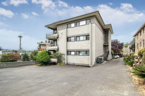 914 6th AVE N #201, Seattle, WA 98109
