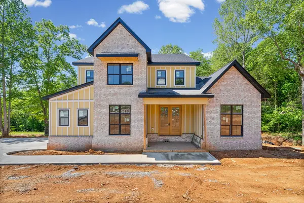 1307 Shady Grove Rd,  Clarksville,  TN 37043