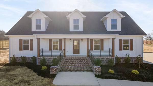 8184 Gideon Rd, Greenbrier, TN 37073