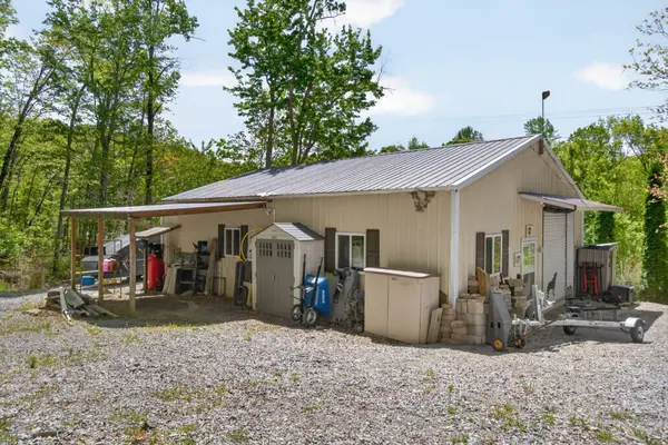 2144 Street Place Loop, Monterey, TN 38574