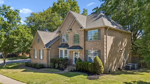 283 Stonehaven Cir, Franklin, TN 37064