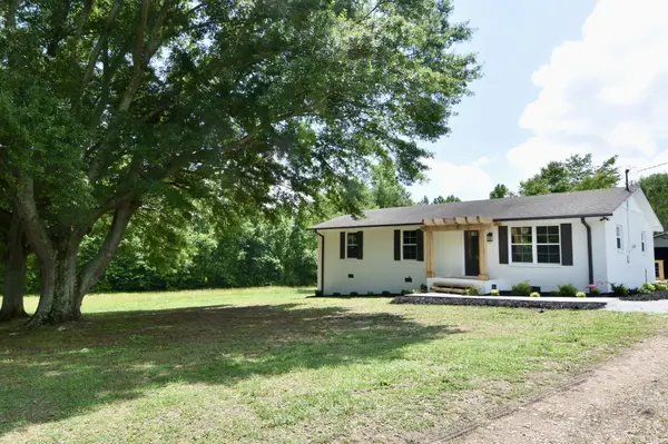 41 Peppertown Rd, Loretto, TN 38469