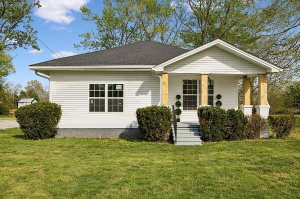 313 Portland Blvd, Portland, TN 37148