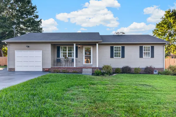 112 Darnell Dr, Tullahoma, TN 37388