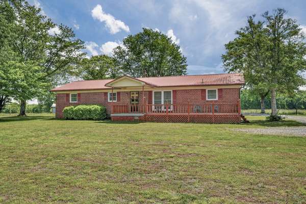 2126 Ardmore Hwy, Ardmore, TN 38449