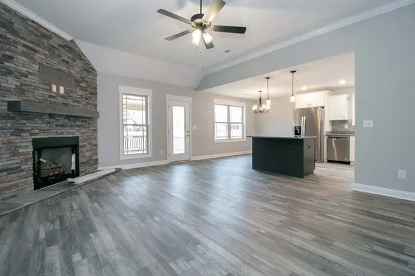 1080 Harrison Way, Clarksville, TN 37042