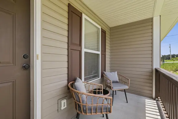 44 Dewey Dr, Crossville, TN 38555