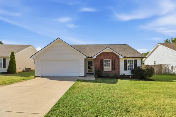 1648 Saint Andrews Dr, Murfreesboro, TN 37128