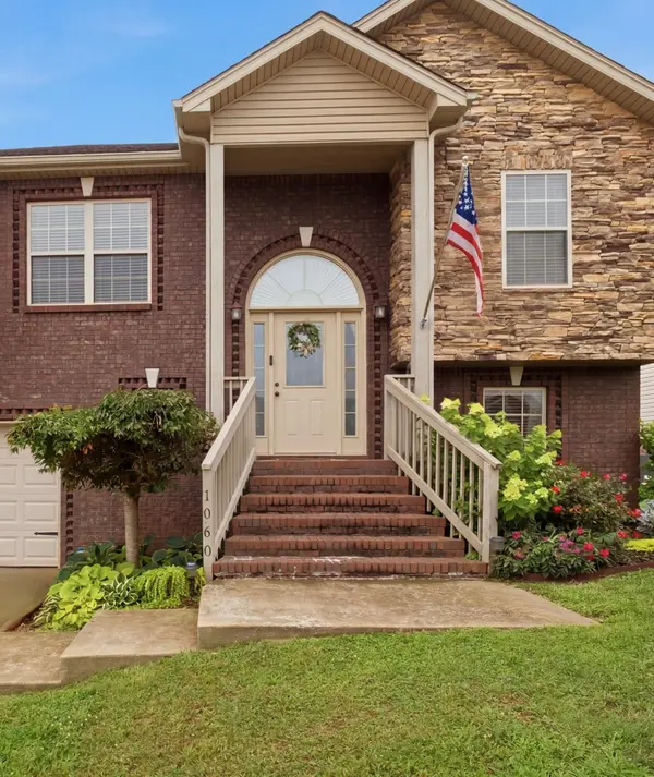 1060 Henry Place Blvd, Clarksville, TN 37042