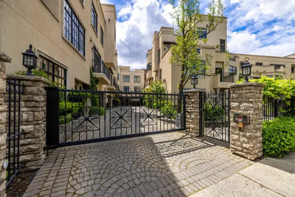 1223 W Riverside Ave #1220 W Sprague Avenue, Spokane, WA 99201