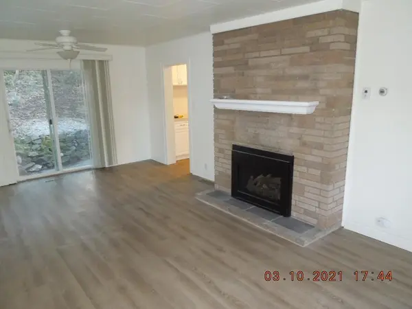 1216 E 18th Ave, Spokane, WA 99208