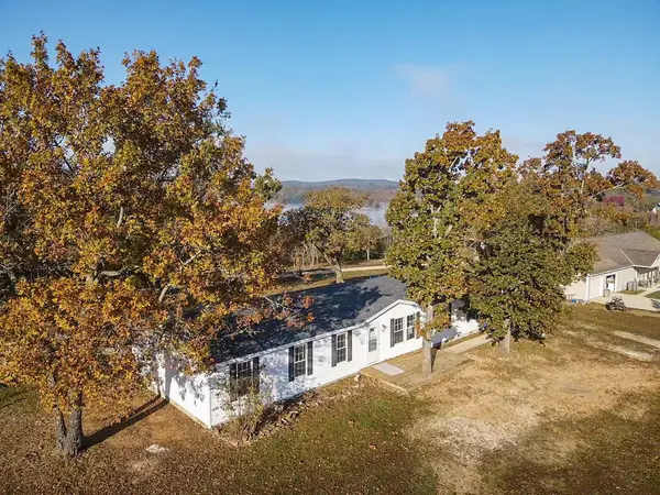 469 Clear Top Lane, Lampe, MO 65681