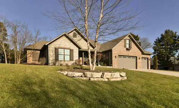 105 Shinnecock Hills Drive, Branson, MO 65616