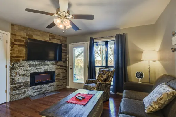 429 Chinquapin #603, Branson, MO 65616