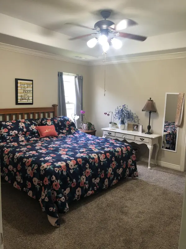 180 Solomon Circle Circle, Forsyth, MO 65653
