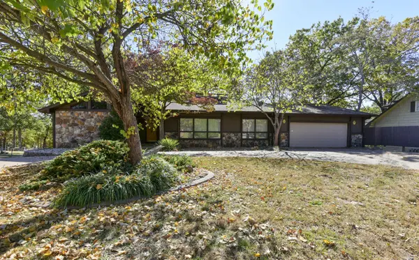 818 Lee Avenue, Branson, MO 65616