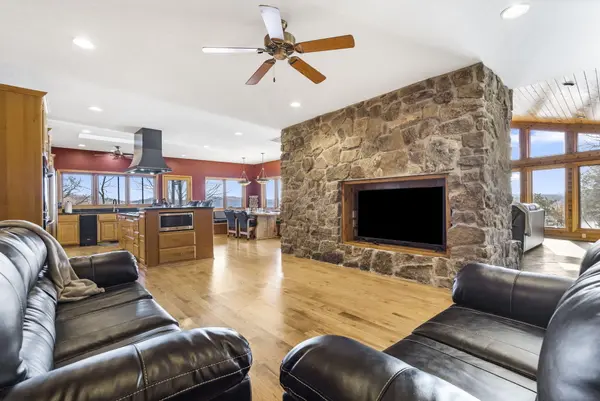 244 Thomas Lane, Shell Knob, MO 65747