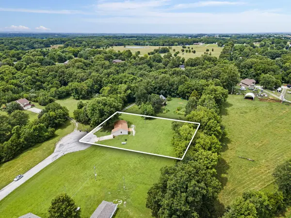 986 Daisy Lane, Nixa, MO 65714
