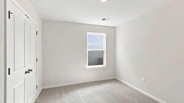 128 Lazzon RD, Moore, SC 29369