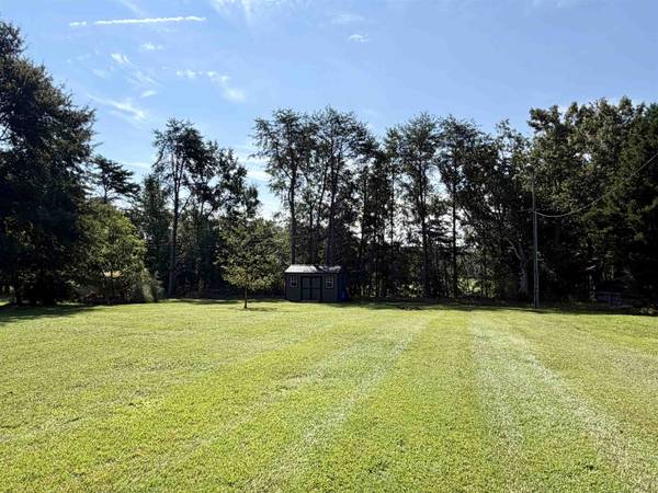 185 Scenic Ave, Campobello, SC 29322