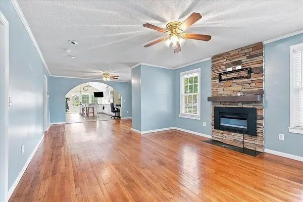652 Arlington RD, Greer, SC 29651