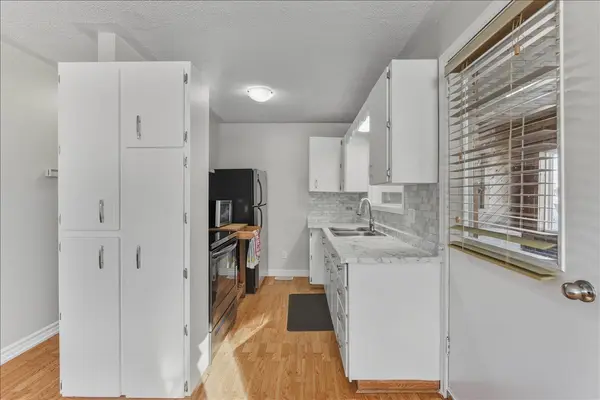 33 Willow Point RD, Brighton, ON K0K 1H0