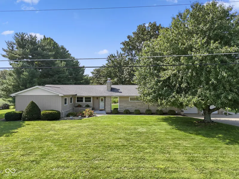 9281 E 700 S, Elizabethtown, IN 47232