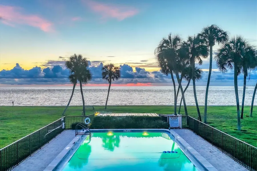 4660 OCEAN BLVD #Q2, Sarasota, FL 34242