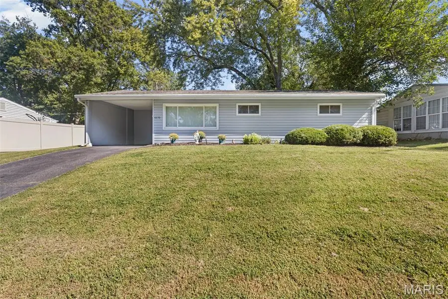 9259 Bataan DR, St Louis, MO 63134