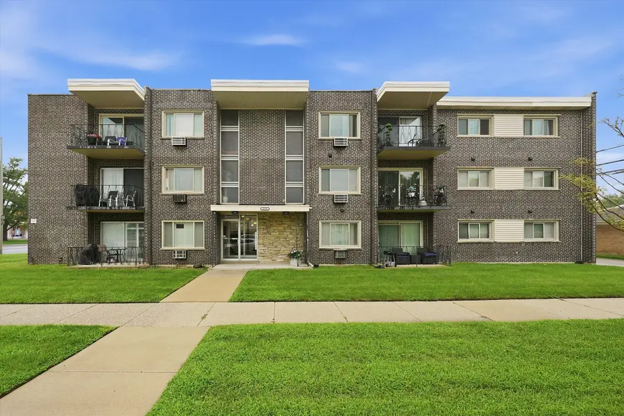 3158 W 88th ST #103, Evergreen Park, IL 60805