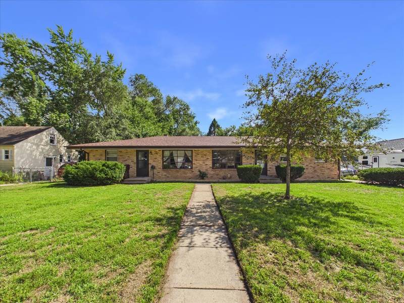 409 Glendale RD, Loves Park, IL 61111