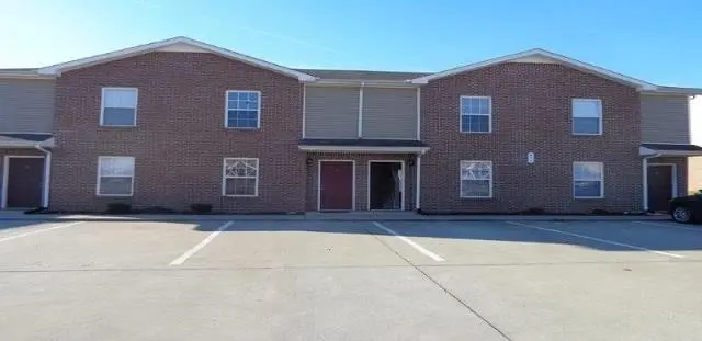 812 Oak Arbor Ct #D, Clarksville, TN 37040