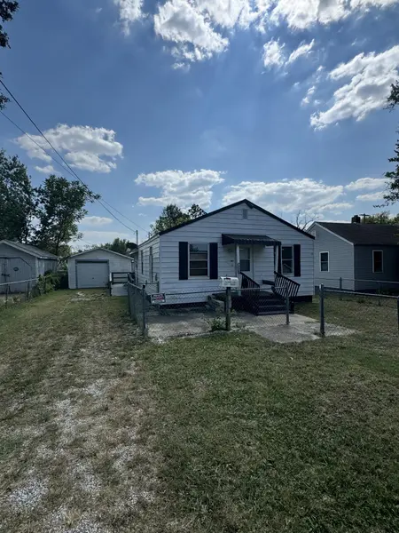 1716 W Hovey ST, Springfield, MO 65802