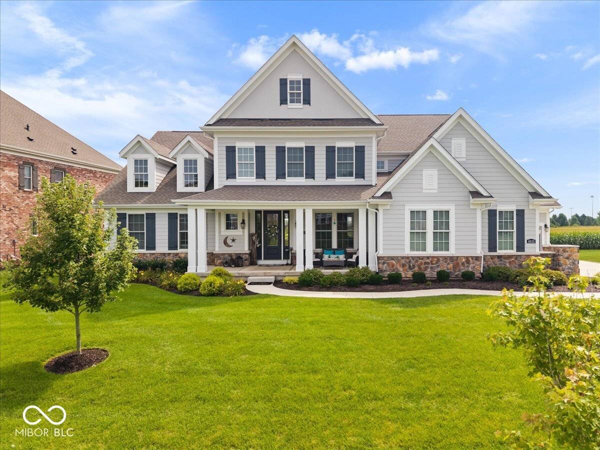 4635 Hastings DR, Zionsville, IN 46077
