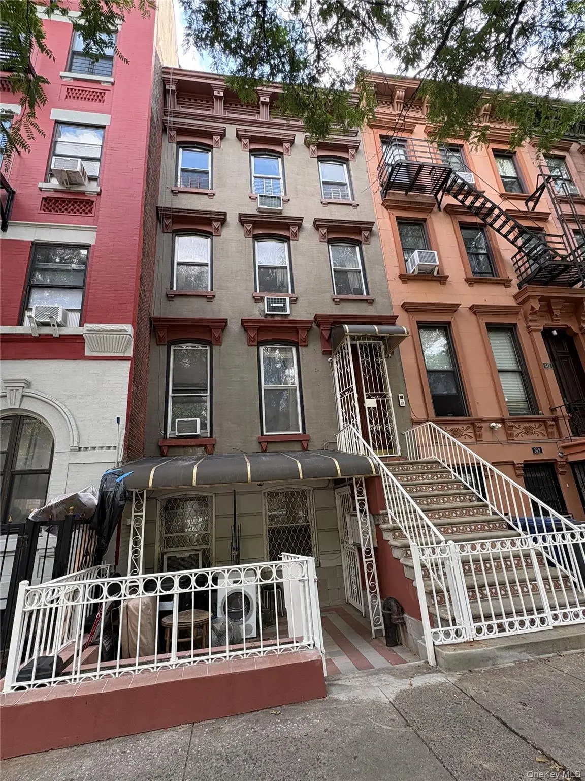 344 E 120th ST, New York (manhattan), NY 10035