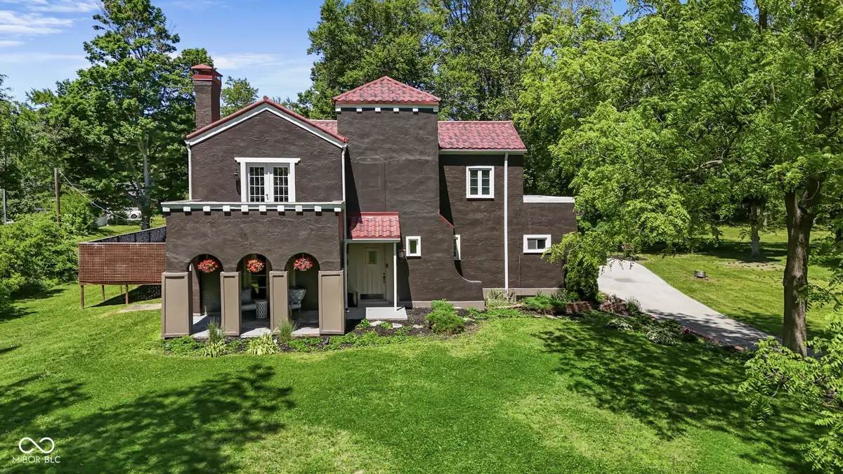 730 W 6th ST, Seymour, IN 47274