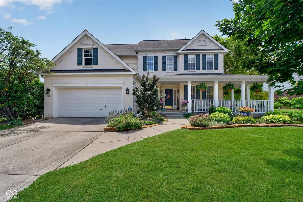 1720 Bentbrook DR, Avon, IN 46123