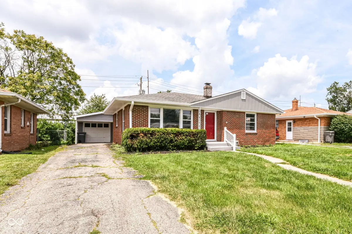1620 Englewood DR, Indianapolis, IN 46219