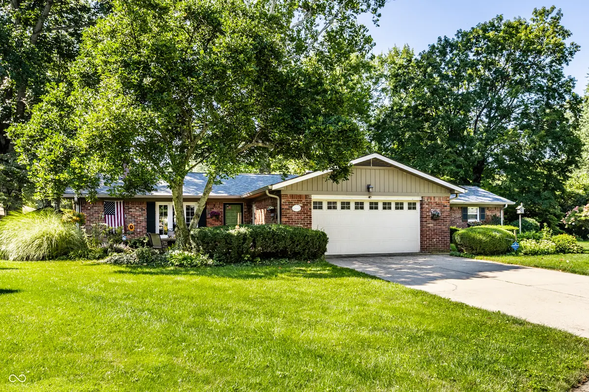 7990 Hoover CT, Indianapolis, IN 46260