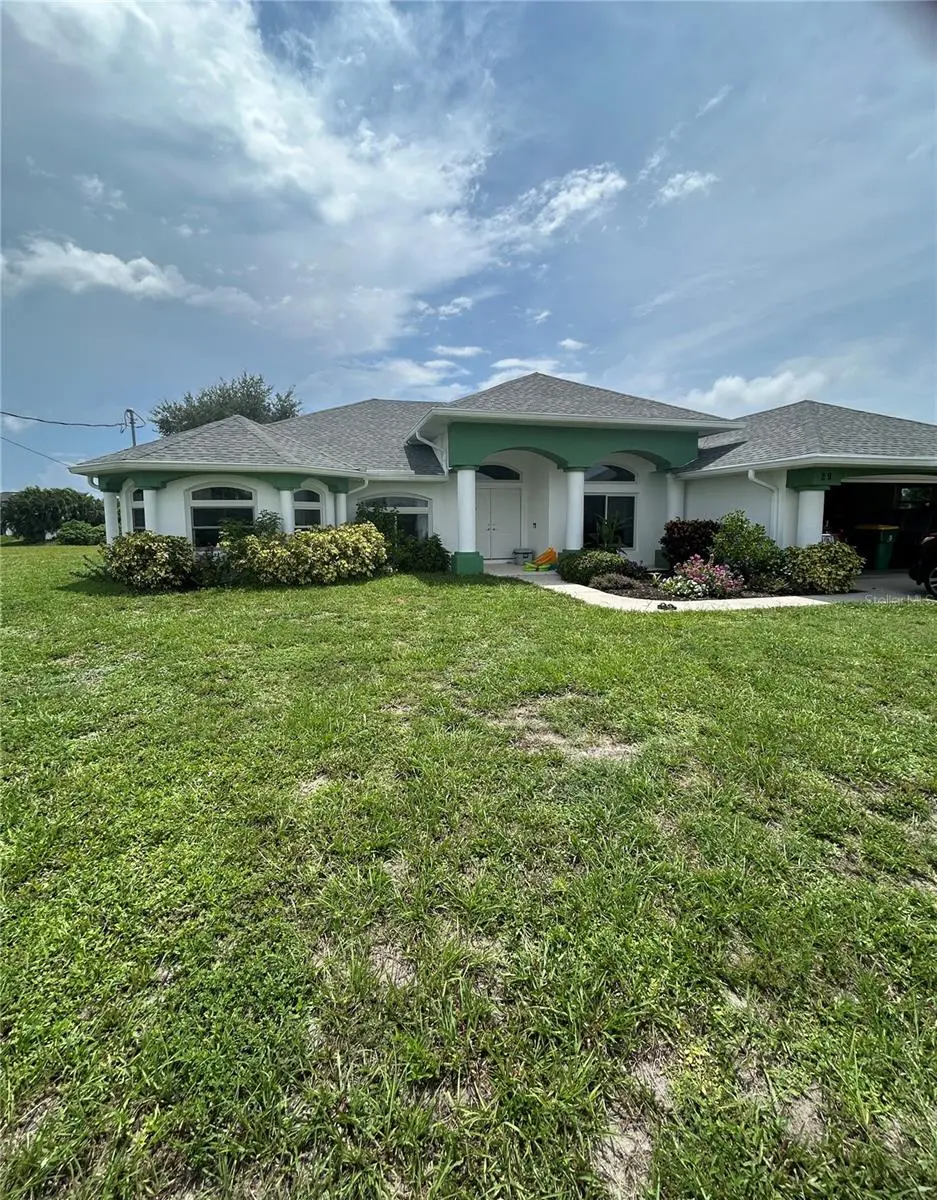 29 FAIRWAY RD, Rotonda West, FL 33947