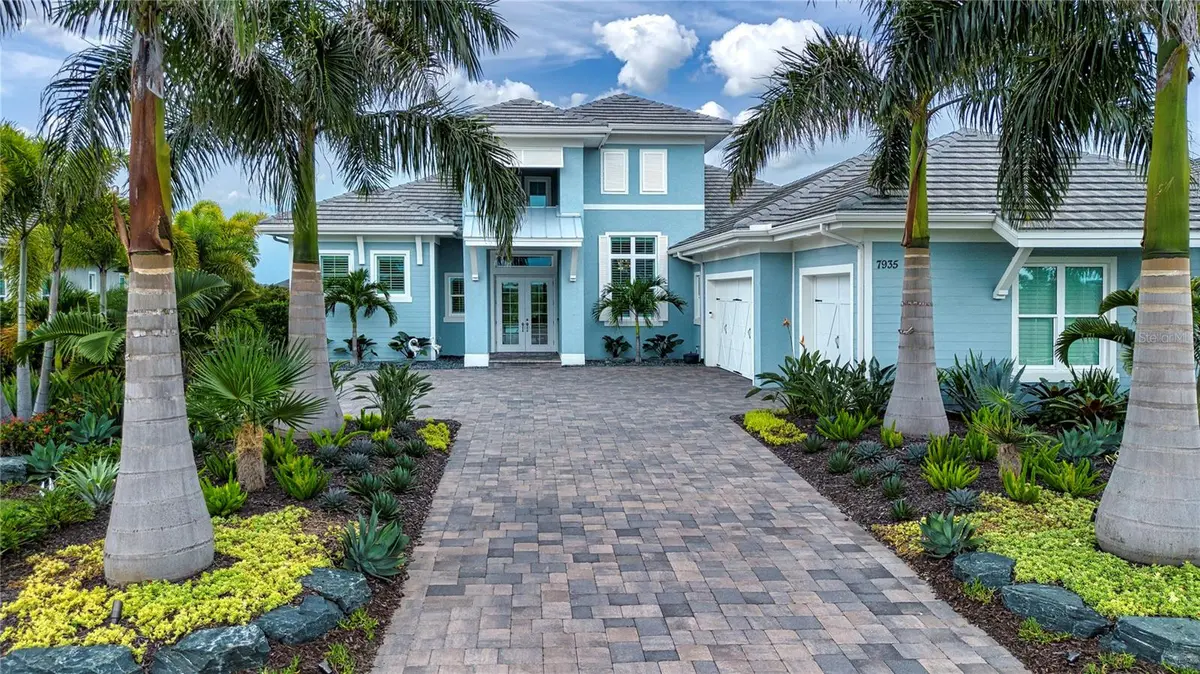 7935 BOWSPIRIT WAY, Bradenton, FL 34202